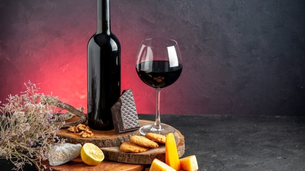 Pourquoi le vin Nuits Saint-Georges séduit-il tant les amateurs de vins rouges ?